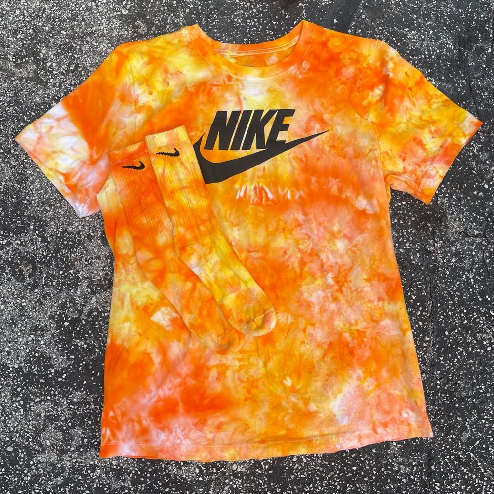 Nike Tie Dye